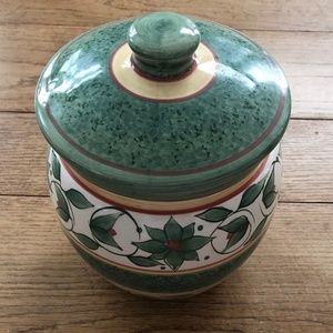 Pfaltzgraff "French Quarter" Small Canister - Approximately 6" with Lid